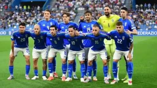 أزمة المنتخب الإيطالي تتفاقم.. خسارة...