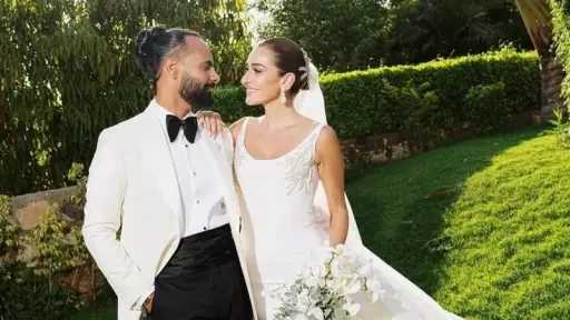برسالة مليئة بالمشاعر.. دينا الشربيني...