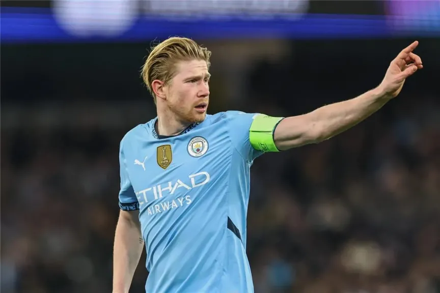 النجم البلجيكي كيفين دي بروين، لاعب مانشستر سيتي السابق