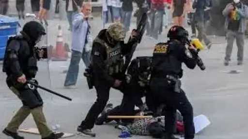 نجوم هوليوود يرفعون أصواتهم.. لا...