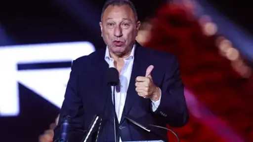 الخطيب يعتذر عن مرافقة الأهلي...