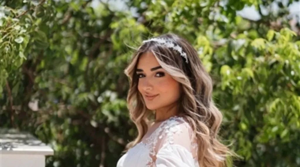 ملك أحمد زاهر