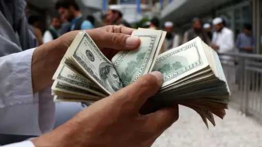 سعر الدولار مقابل الجنيه المصري...