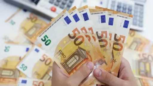 تحركات مفاجئة في سعر اليورو...