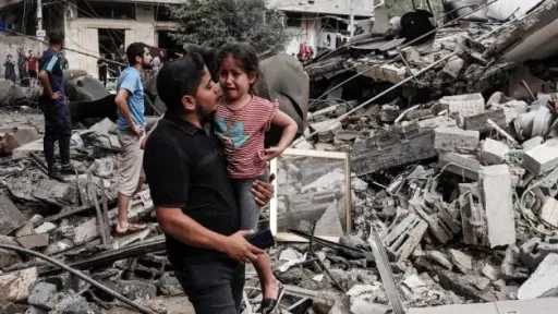 مجزرة إنسانية جديدة: ضحايا قصف...