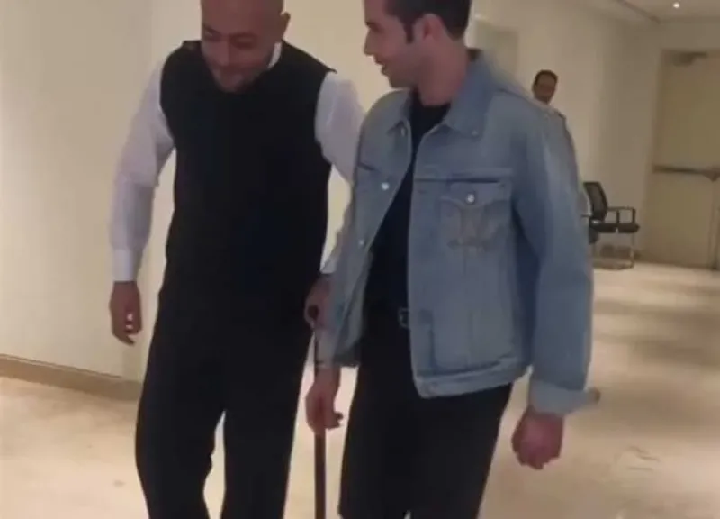 تامر عاشور