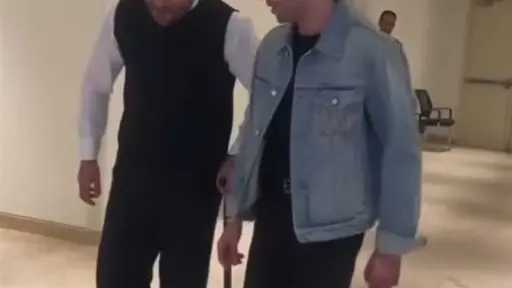 خلال حفل الكويت.. تامر عاشور...