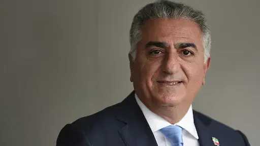 ”إيران على مفترق التغيير”.. نداء...