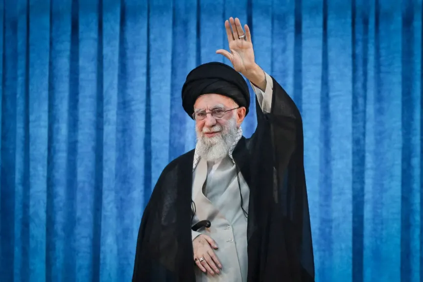المرشد الإيراني