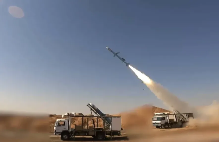 القناة 12 العبرية بث مباشر: صواريخ إيران تهز تل أبيب والرقابة تشتد.. تابع