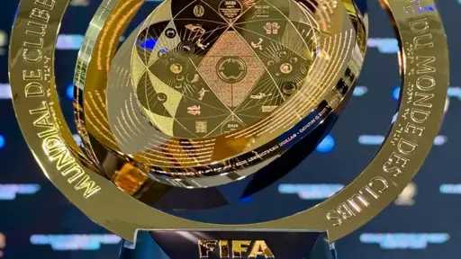 تعرّف على جدول مباريات الغد...