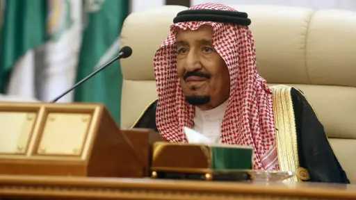 من الملك عبدالعزيز إلى الملك...