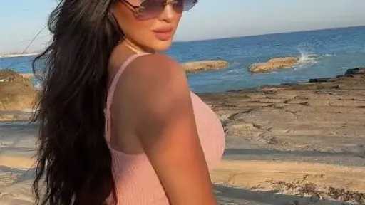 كعادتها تخطف الأنظار... اطلالة جديدة...