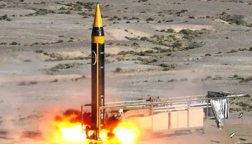 صاروخ خيبر يشعل التصعيد.. إيران تضرب العمق الإسرائيلي بصواريخ متطورة في تصعيد غير مسبوق