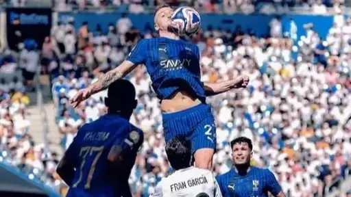 برازيلي؟ حكم مباراة الهلال اليوم...