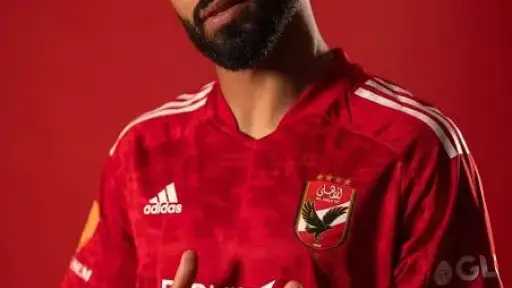 مروان عطية يجري عملية جراحية...