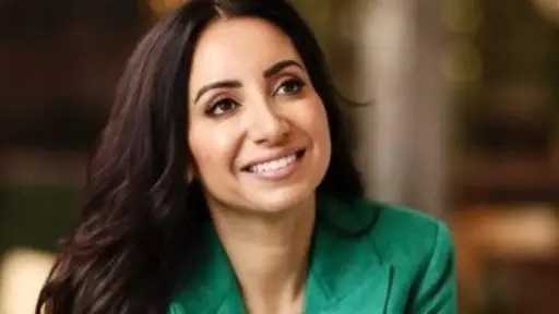 بعد فصلها لدعمها للقضية الفلسطينية.....