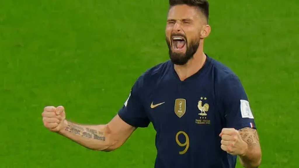 مع اقتراب رحيله من لوس أنجلوس... ”أوليفييه جيرو” يرحب بعودته إلى الدوري الفرنسي بعد غياب دام 13 عامًا