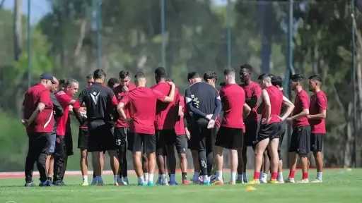 نهائي ناري بين بلوزداد واتحاد...