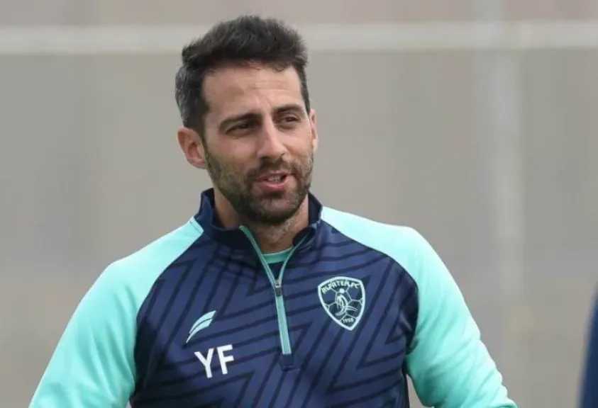 بعد ارتباط اسمه بالفارس الأبيض - من هو يانيك فيريرا المرشح لتدريب الزمالك؟