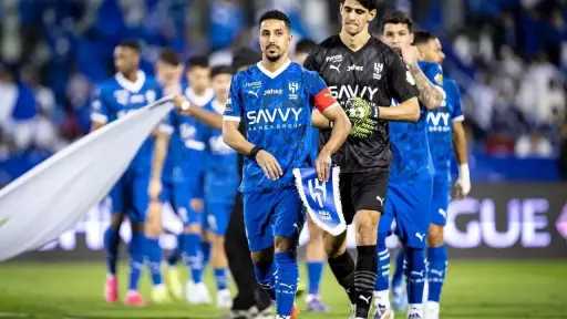 قبل مباراة الهلال ضد مانشستر...