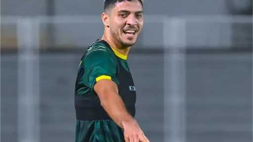 بسبب خلافات مالية.. محمد شريف...