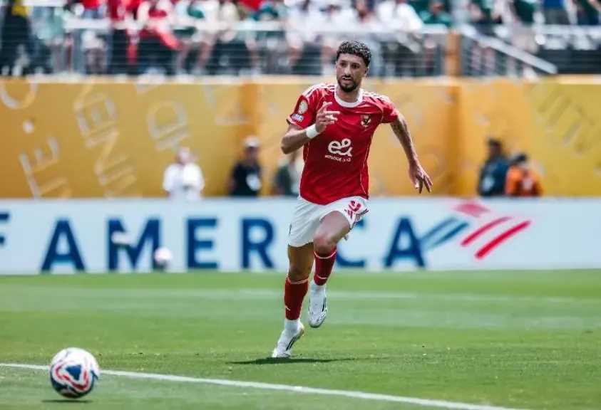 بعد تألقه في كأس العالم للأندية 2025.. هل يكرر الأهلي خطأ وليد أزارو مع وسام أبو علي؟
