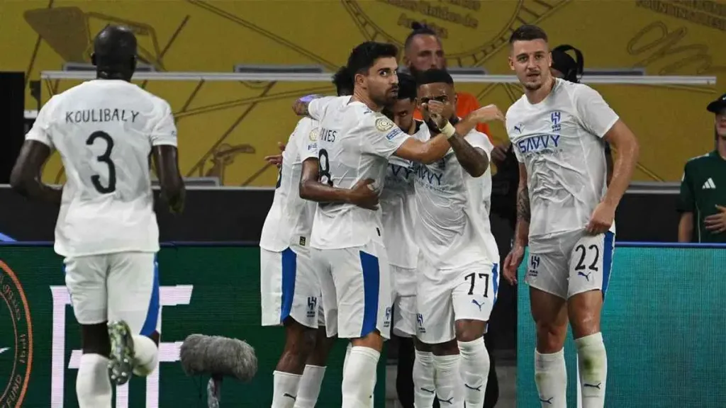 الهلال يستعيد المصابين