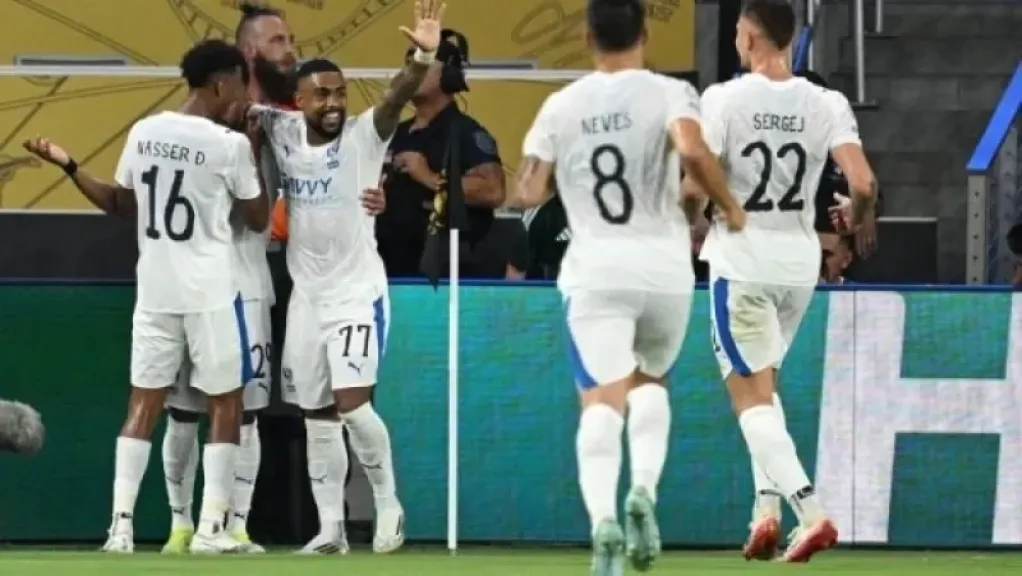 الهلال ضد السيتي