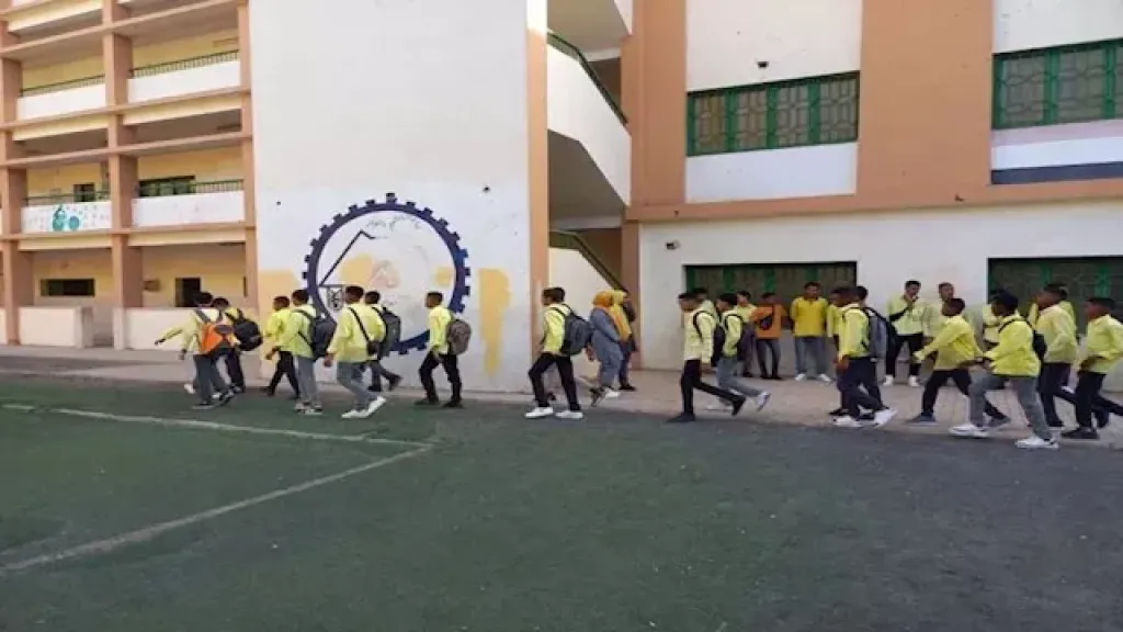 المدارس الفنية