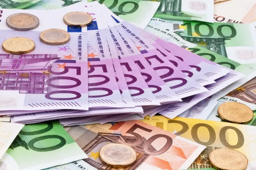 سعر اليورو الأوروبي أمام الجنيه المصري