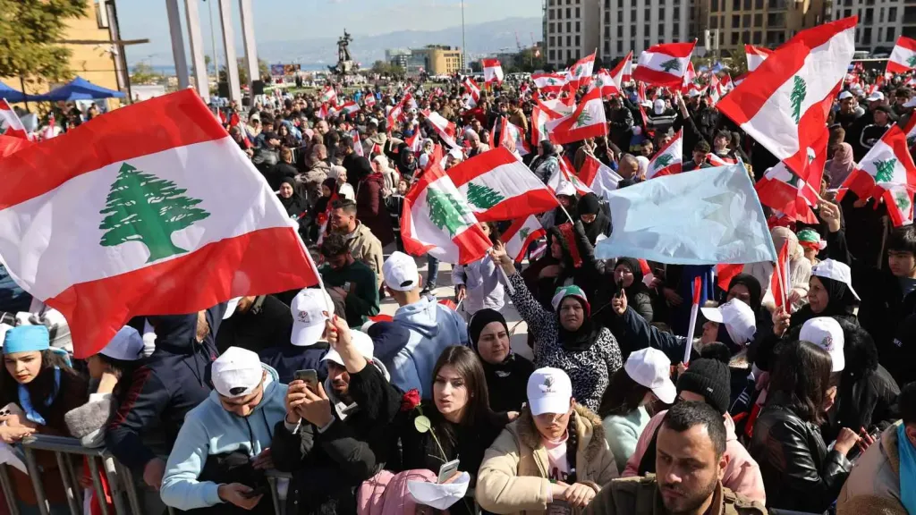 تجمع لبناني في بيروت