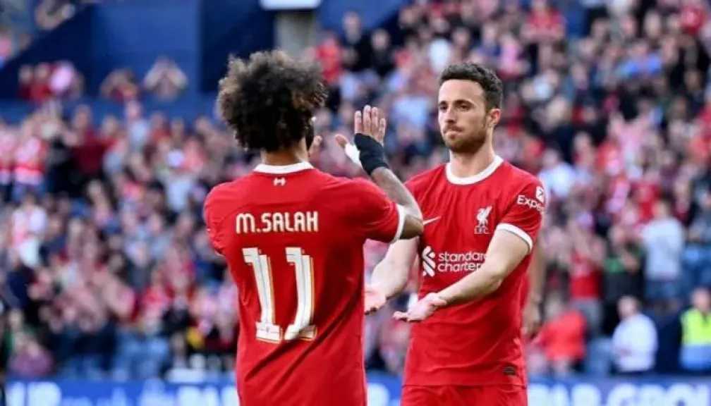 ”عاجز عن التعبير” ماذا قال محمد صلاح عن وفاة ديوغو جوتا لاعب ليفربول؟