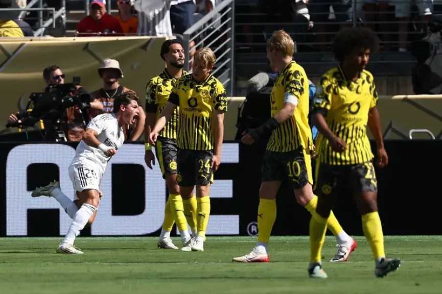 نتيجة الشوط الأول من مباراة ريال مدريد ضد دورتموند اليوم.. الملكي يقترب من بطاقة التأهل بهدفين نظيفين