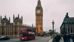 خلف كواليس لندن: أسرار لا...