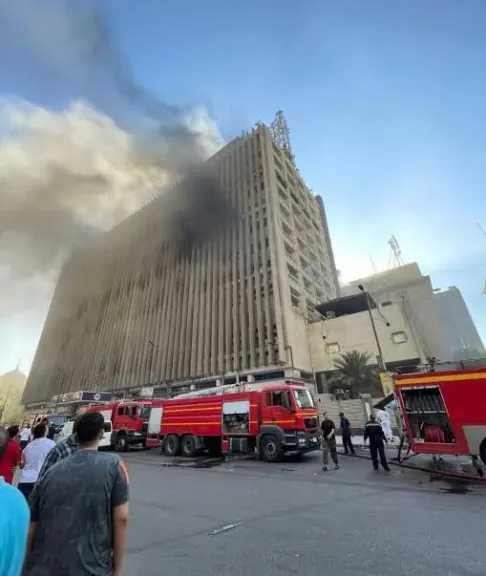 بعد حريق سنترال رمسيس... وزارة الاتصالات تُعلن عن عودة جميع الخدمات