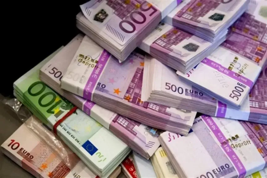 سعر اليورو مقابل الجنيه
