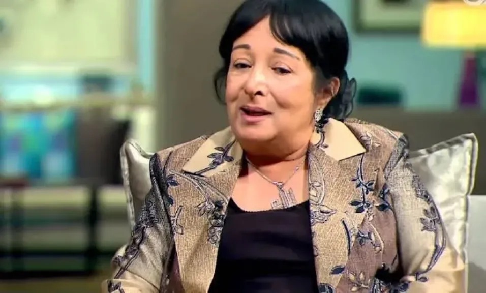 بعد بكاؤها في أربعين سميحة أيوب... سميرة عبدالعزيز: لن أفكر في الاعتزال وسأموت على خشبة المسرح