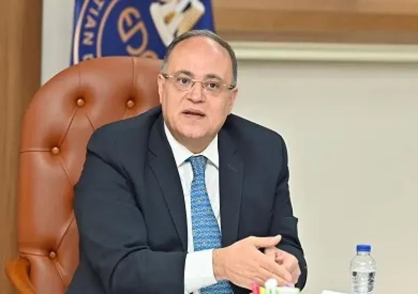 لجنة المراقبة بهيئة الدواء ترفض تسجيل مستحضر تجميل غير معتمد من FDA
