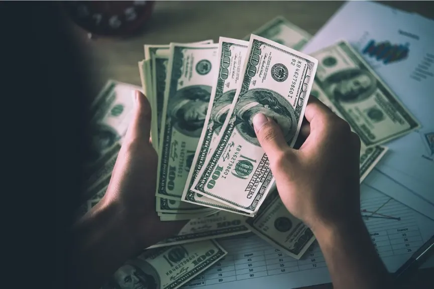 سعر الدولار مقابل الجنيه اليوم