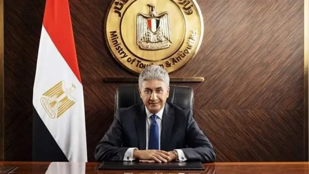 وزير السياحة: مصر تطلق منصة ”EGTAP” لرقمنة خدمات السياحة والآثار