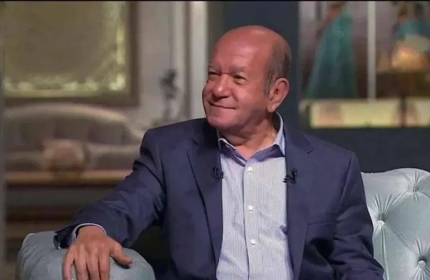 وداعًا أيقونة الكوميديا.. وفاة الفنان لطفي لبيب بعد صراع مع المرض عن عمر يناهز 77 عام