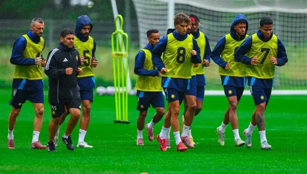 موقف كرستيانو رونالدو وجواو فيليكس من المشاركة في مباراة النصر ضد تولوز الودية اليوم