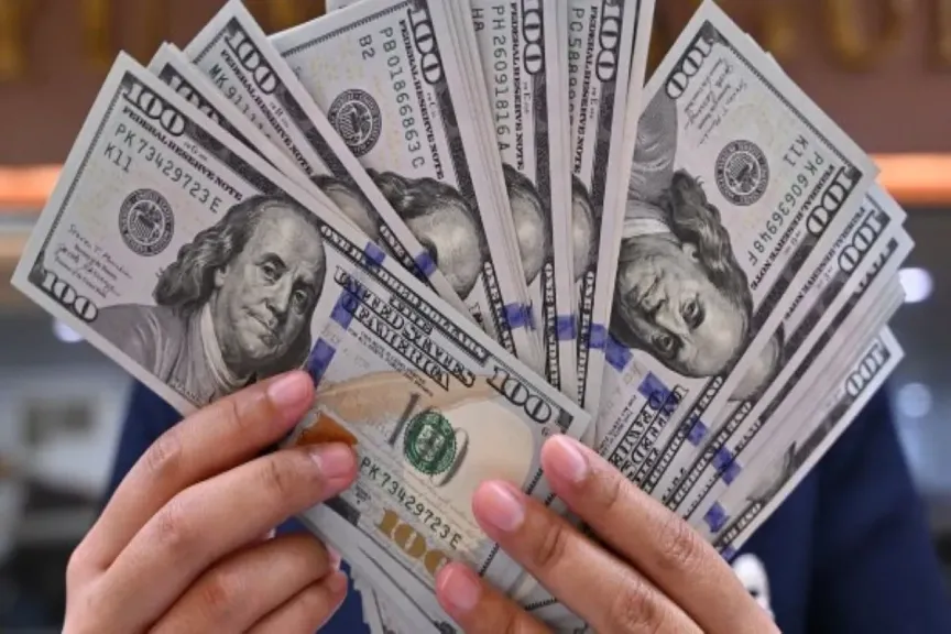 الجنيه يواصل ارتفاعه.. سعر الدولار مقابل الجنيه المصري اليوم الخميس 31 يوليو 2025 في البنوك المصرية