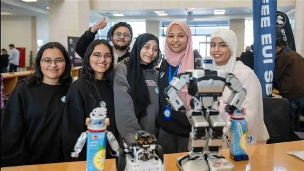 جامعة مصر للمعلوماتية وأديبون الدولية تتعاونان لتدريب طلاب الهندسة في إسبانيا