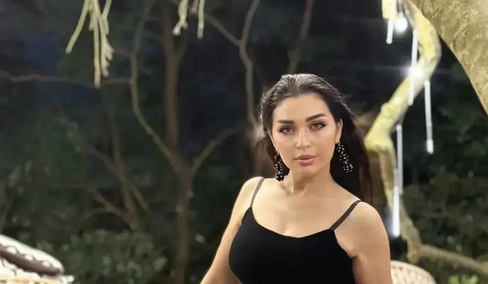 الفنانة فرح الفاسي