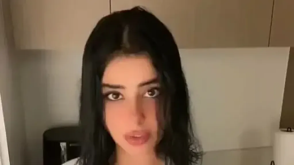 الكويتية زينب أمير