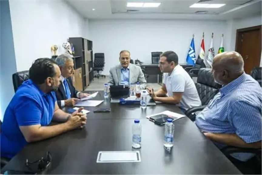 اتفاق رسمي بين اتحاد الكرة ونادي الزمالك لتسوية المديونيات وفتح القيد