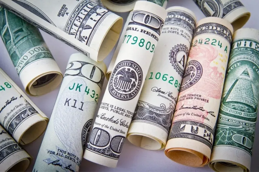 سعر الدولار مقابل الجنيه