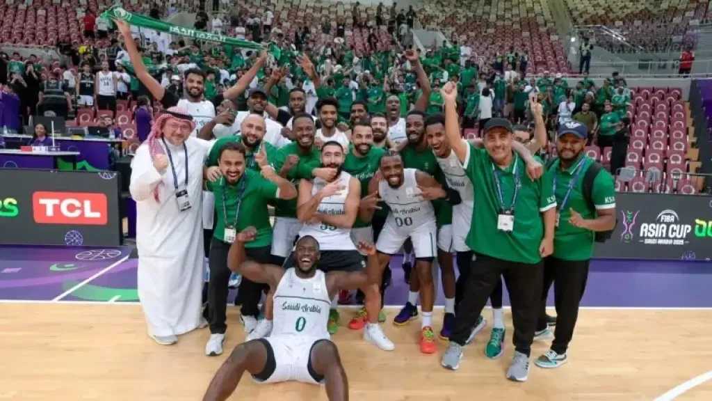 جدول مواعيد مباريات منتخب السعودية في كأس آسيا لكرة السلة 2025 والقنوات الناقلة